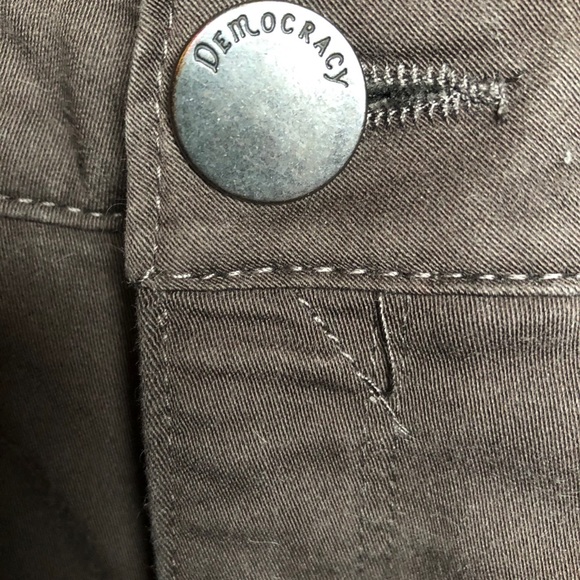 Democracy Brown Pants - Picture 5 of 5